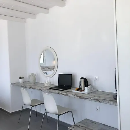 Sea Wind Apartment *
